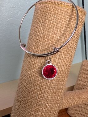 [FREE SHIPPING] OOAK Sterling Silver Ruby Red Swarovski Crystal Bangle